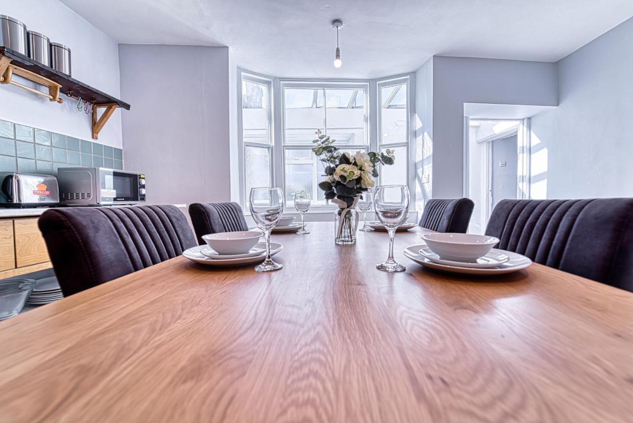 The Stylish Gem Of Bath - Football Table - Sleeps 10 Экстерьер фото